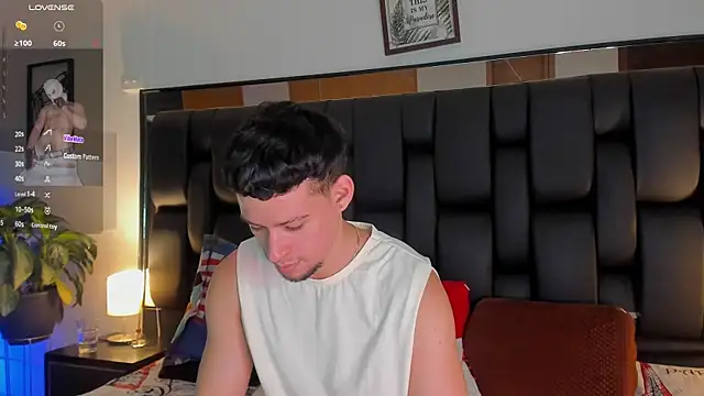 JadeSmiith  online show from 10/18/25, 10:21