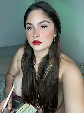 Snapshot of Sarasweet_sex chatting on 04/06/26, 04:46 Sarasweet sex online show from 04/06/26, 04:46