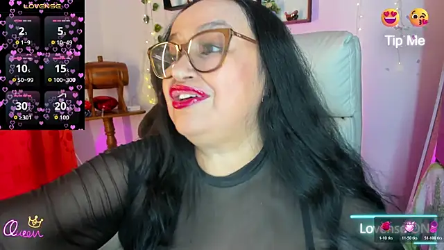 Gia Nahomi online show from 04/04/26, 10:29