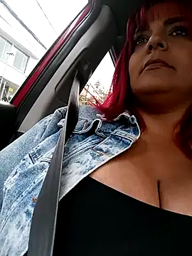 Snapshot of Ambarsexbutler chatting on 01/15/25, 06:29 Ambarsexbutler online show from 01/15/25, 06:29