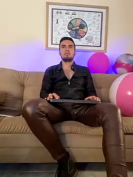 bradley colt online show from 01/08/25, 01:31