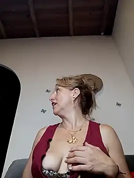 almaluna7 online show from 12/03/24, 05:09