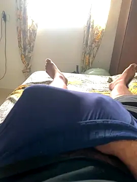 VouchingLagging online show from 10/04/25, 06:39