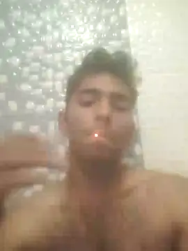 Snapshot of loganwollf chatting on 01/18/25, 03:09 loganwollf online show from 01/18/25, 03:09