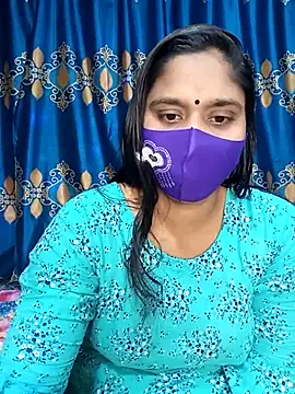 Hot Maleka online show from 02/12/25, 12:33