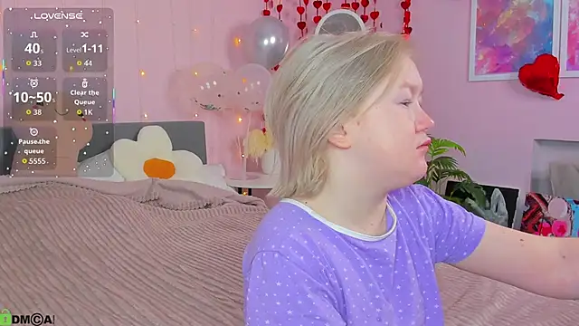 Sara Robinson online show from 02/24/26, 03:04