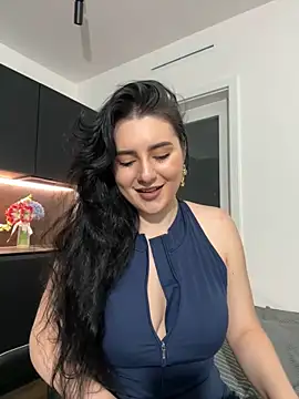Snapshot of Evelyn___Sweet chatting on 05/20/26, 07:20 Evelyn Sweet online show from 05/20/26, 07:20