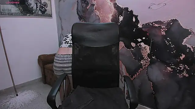 DanaaRey online show from 02/26/25, 11:41