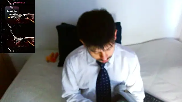 Snapshot of Mercury_muscle chatting on 10/01/25, 11:05 Mercury muscle online show from 10/01/25, 11:05