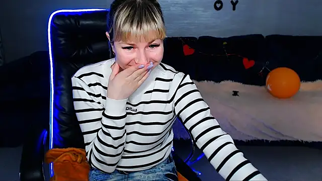 Incredible Ariela online show from 03/07/25, 01:29