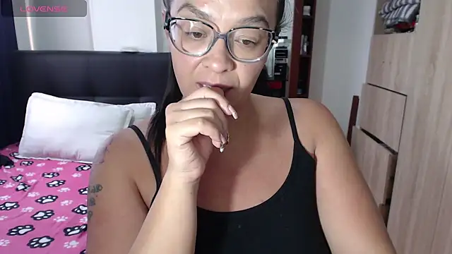 miia-big1boobs  online show from 02/12/25, 10:15