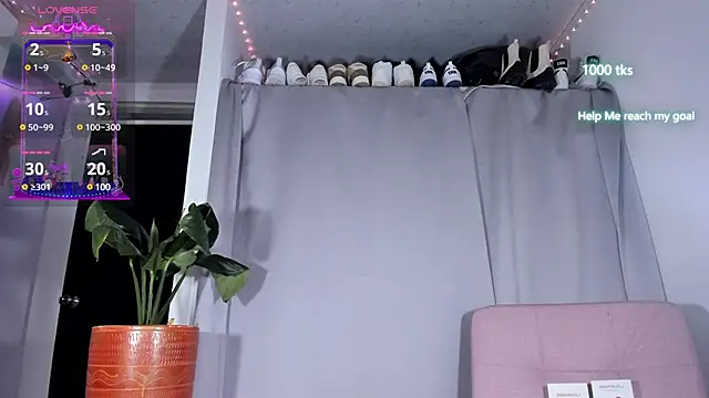 emily palmeer online show from 02/18/25, 11:55