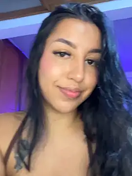 Snapshot of Tamara_Roberts1 chatting on 03/22/26, 04:05 Tamara Roberts1 online show from 03/22/26, 04:05