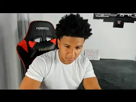 May Dylan1 online show from 11/27/25, 03:19