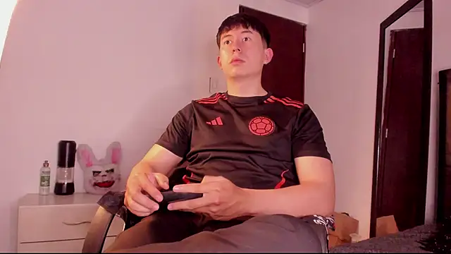 setsuna10 online show from 09/08/25, 07:57