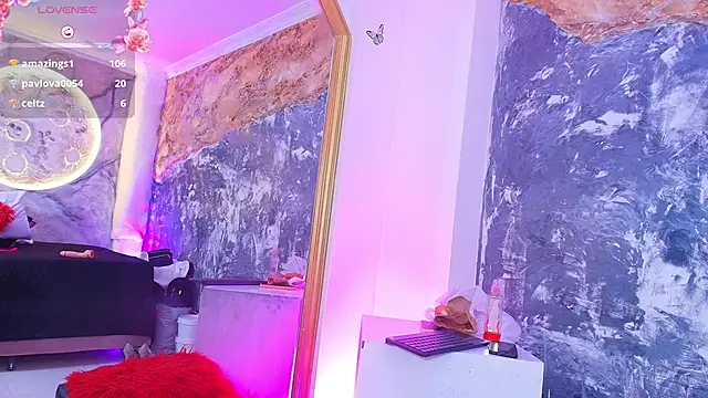 AuroraRojas online show from 03/21/25, 08:39