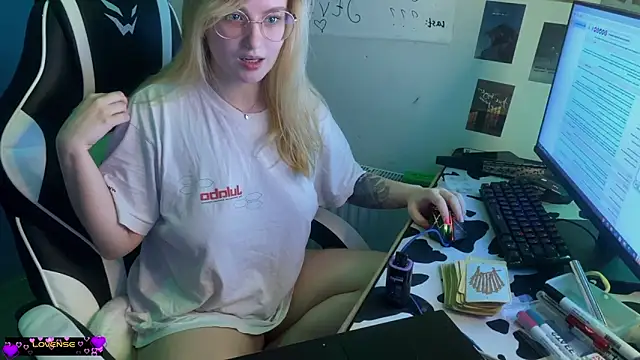 JacyWinslat online show from 02/25/25, 06:42