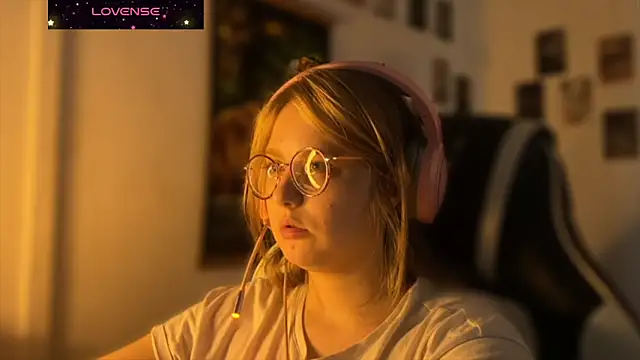 JacyWinslat online show from 09/29/25, 02:55