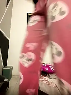 Snapshot of Sahana_Ashiika chatting on 01/05/25, 11:37 Sahana Ashiika online show from 01/05/25, 11:37