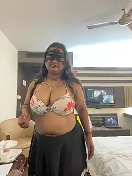 Snapshot of sexy-bu chatting on 01/14/26, 08:25 sexy-bu online show from 01/14/26, 08:25