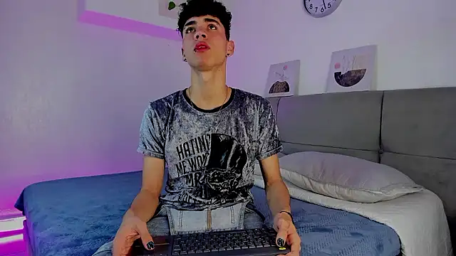 NeoRaptis online show from 12/02/24, 07:49