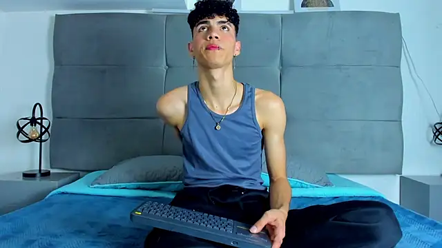 NeoRaptis online show from 02/11/25, 08:10