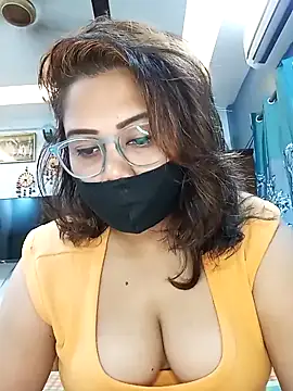 Cute-mona online show from 09/19/25, 09:54