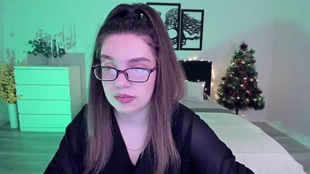 DaniellaLovely online show from 12/11/24, 11:08