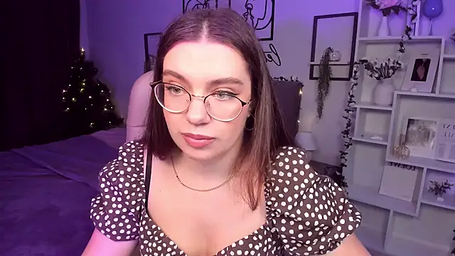 DaniellaLovely online show from 01/05/25, 05:30