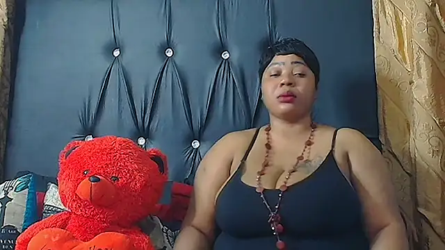 Snapshot of HUMONGUOUSTITSS chatting on 09/17/25, 03:46 HUMONGUOUSTITSS online show from 09/17/25, 03:46