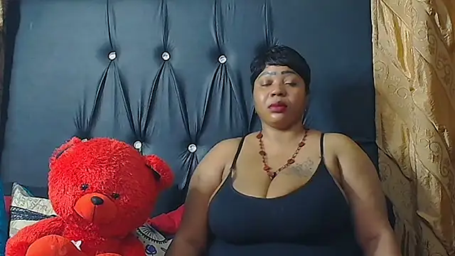 Snapshot of HUMONGUOUSTITSS chatting on 09/18/25, 03:52 HUMONGUOUSTITSS online show from 09/18/25, 03:52