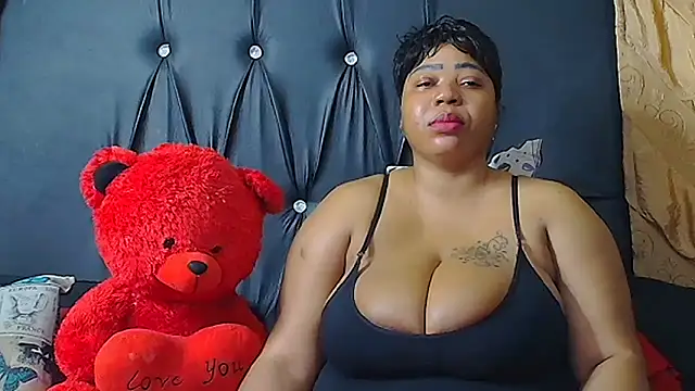 Snapshot of HUMONGUOUSTITSS chatting on 09/25/25, 05:16 HUMONGUOUSTITSS online show from 09/25/25, 05:16