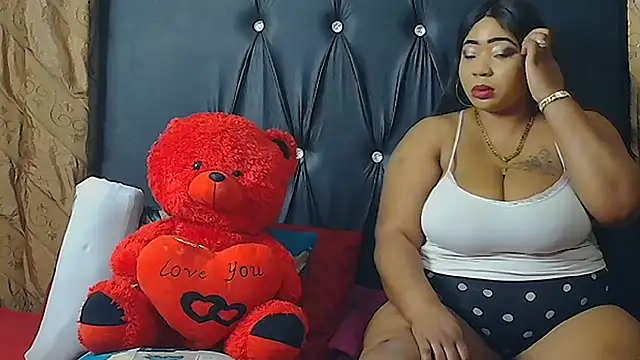 Snapshot of HUMONGUOUSTITSS chatting on 10/16/25, 05:03 HUMONGUOUSTITSS online show from 10/16/25, 05:03