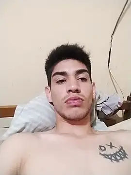 Snapshot of litasu chatting on 11/19/25, 12:54 litasu online show from 11/19/25, 12:54