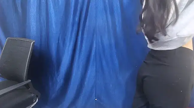 Snapshot of cutie-pie8 chatting on 01/30/25, 11:02 cutie-pie8 online show from 01/30/25, 11:02