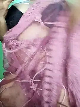 Snapshot of Queen-Amelia chatting on 03/29/26, 10:04 Queen-Amelia online show from 03/29/26, 10:04