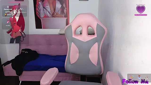 vittorialombardi   online show from 10/24/25, 08:11