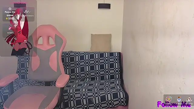 Snapshot of vittorialombardi__ chatting on 02/26/26, 07:40 vittorialombardi online show from 02/26/26, 07:40