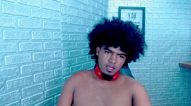 Snapshot of JaicobRuneer chatting on 03/16/25, 02:22 JaicobRuneer online show from 03/16/25, 02:22