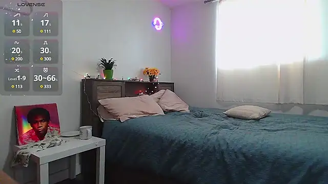 Kittyymaze1 online show from 12/12/24, 07:59