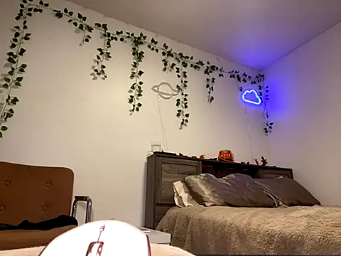 Kittyymaze1 online show from 09/27/25, 01:49