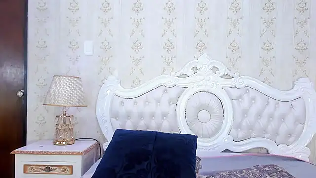 Snapshot of TiaraRosse chatting on 02/24/25, 04:58 TiaraRosse online show from 02/24/25, 04:58