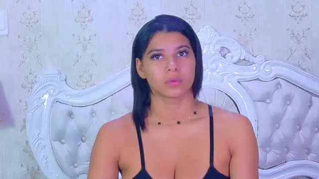 Snapshot of TiaraRosse chatting on 09/30/25, 12:54 TiaraRosse online show from 09/30/25, 12:54