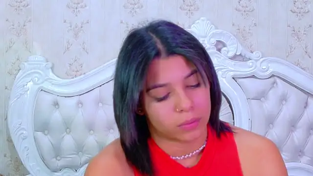 Snapshot of TiaraRosse chatting on 10/21/25, 04:57 TiaraRosse online show from 10/21/25, 04:57