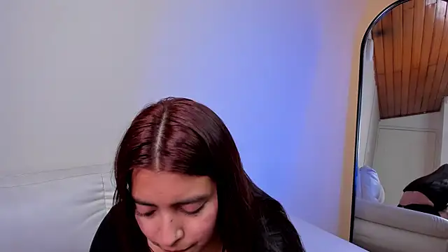 Snapshot of Rebeca_Williams_ chatting on 04/01/26, 02:03 Rebeca Williams online show from 04/01/26, 02:03