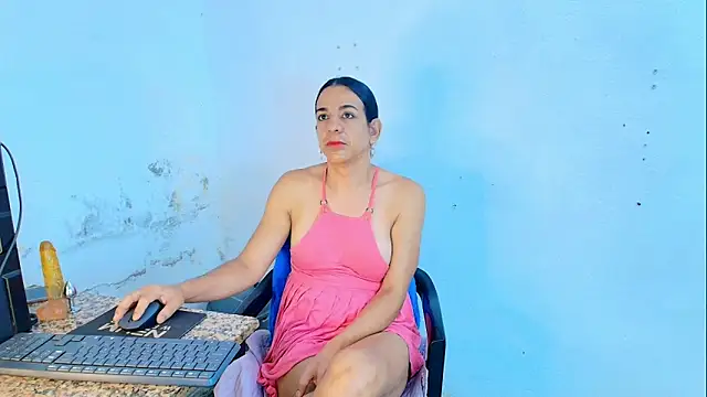 Oh Tique online show from 03/17/26, 01:03