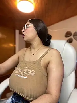 Isabella boobd online show from 10/07/25, 08:06