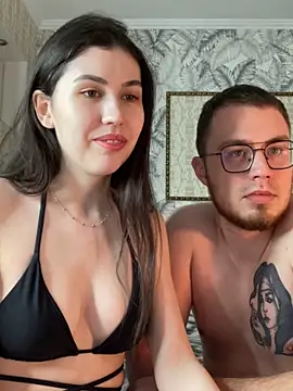 Snapshot of LushLuna chatting on 01/15/25, 05:15 LushLuna online show from 01/15/25, 05:15