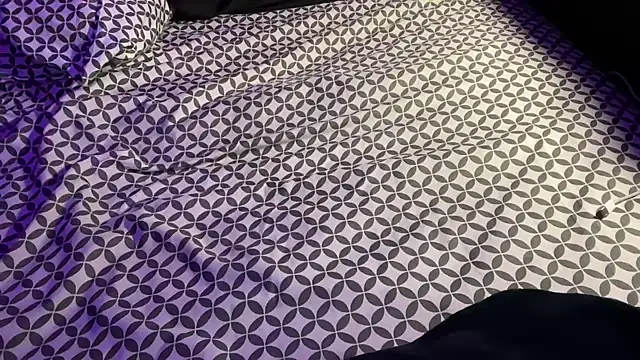 inarahh online show from 02/05/25, 06:13