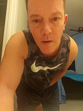 Snapshot of Bigtater1999 chatting on 03/07/26, 04:37 Bigtater1999 online show from 03/07/26, 04:37